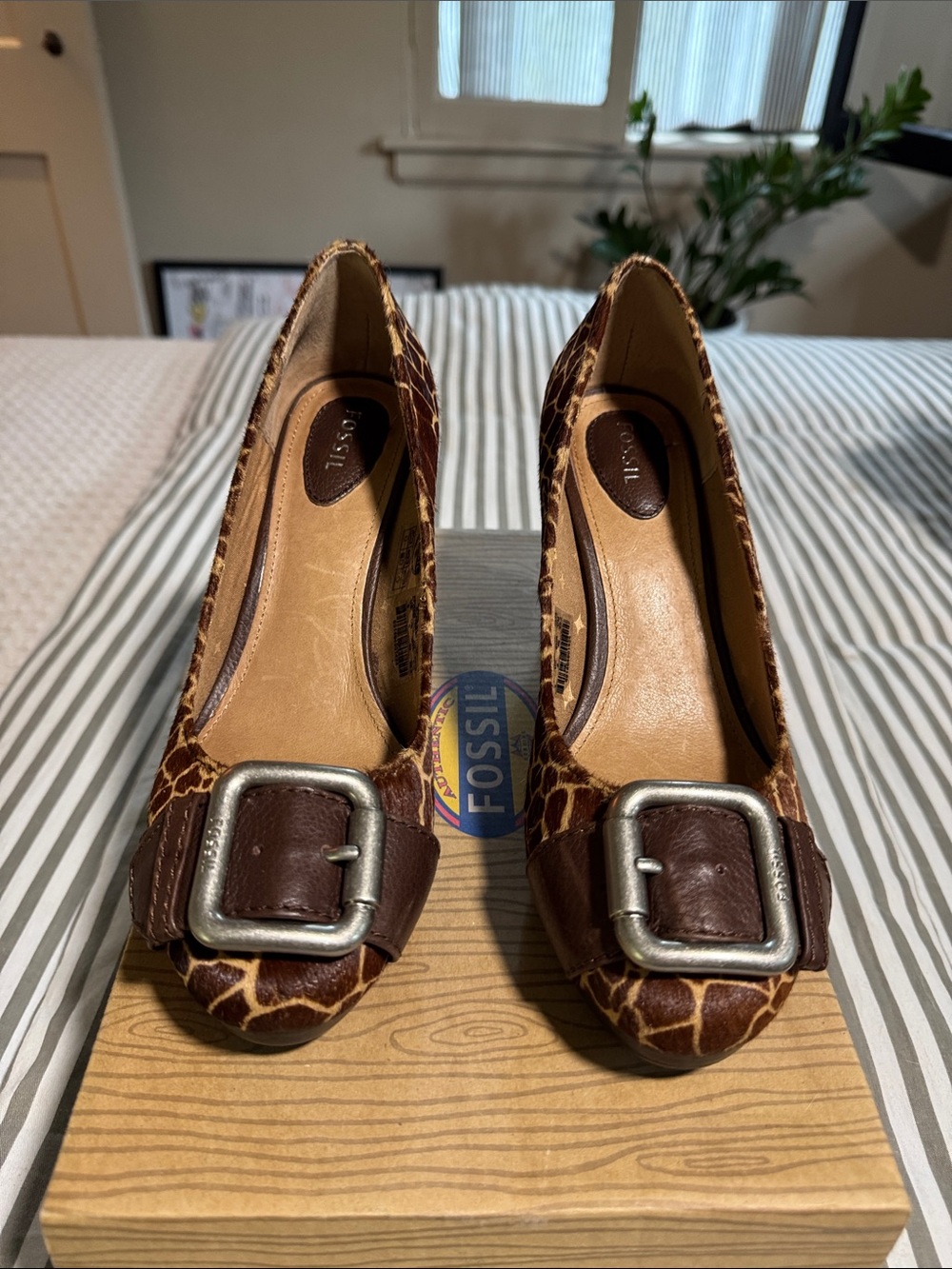 Fossil Maddox Giraffe Print Pumps – Size 9